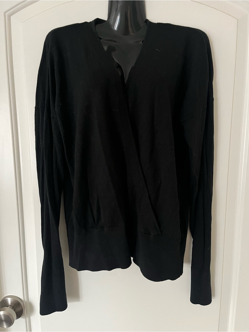 Banana Republic Black V-Neck Wrap Women’s Sweater